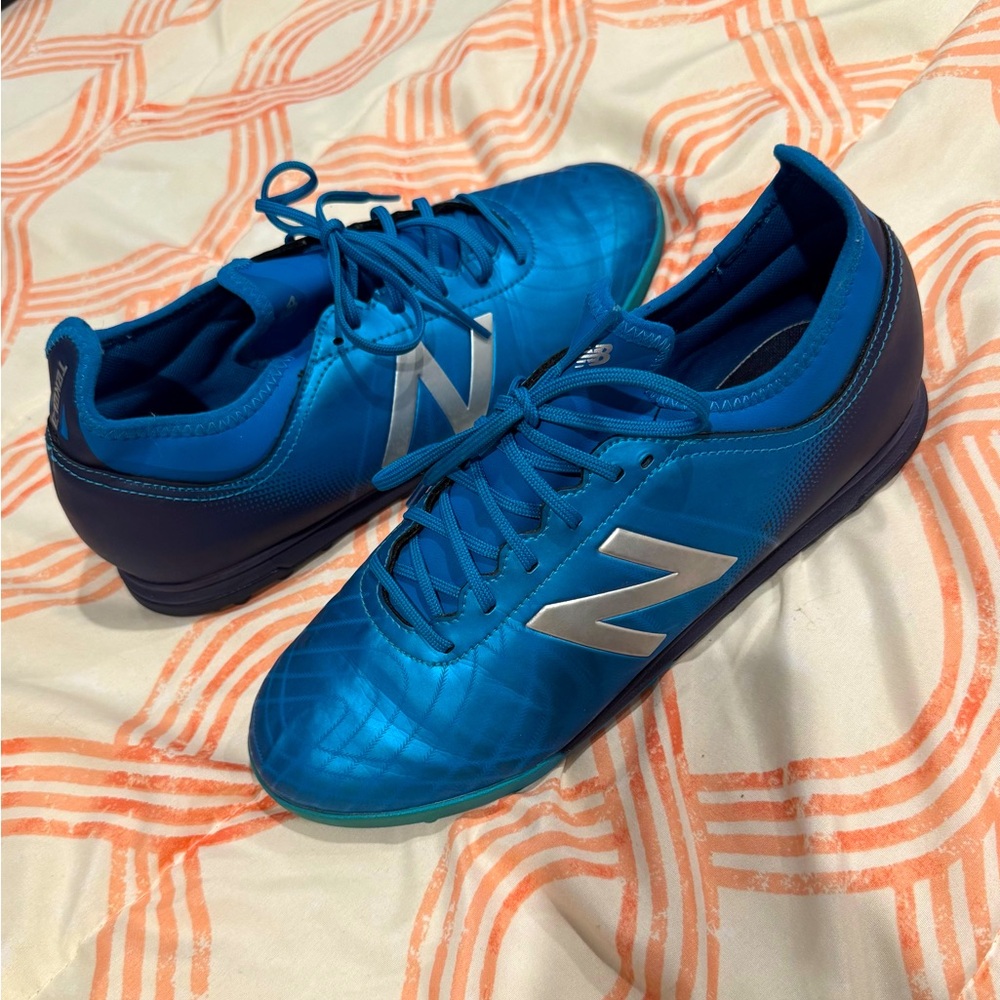 New Balance Men's Tekela V2 Magique Turf Soccer Shoe size 10